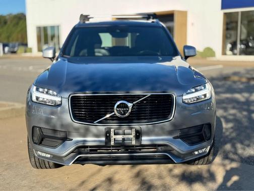 2019 Volvo XC90 T6 R-Design