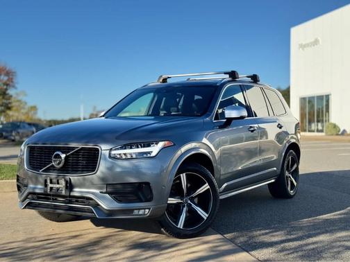 2019 Volvo XC90 T6 R-Design