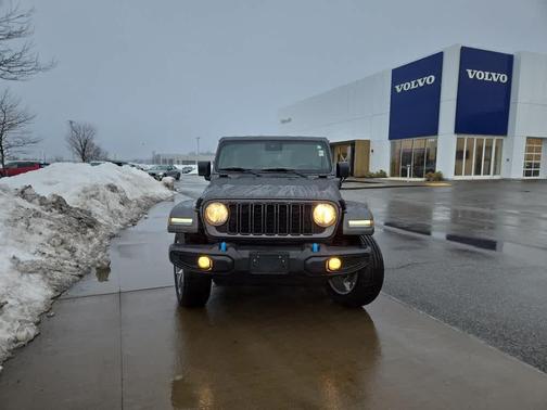 2024 Jeep Wrangler 4xe Sport