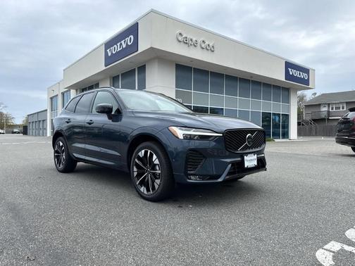 Denim Blue Metallic 2026 Volvo XC60 B5 Plus
