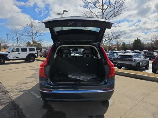 Denim Blue Metallic 2023 Volvo XC90 B6 Plus 6-Seater