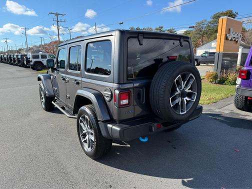 2024 Jeep Wrangler 4xe Sport