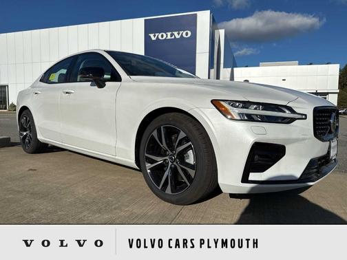 2025 Volvo S60 B5 Core