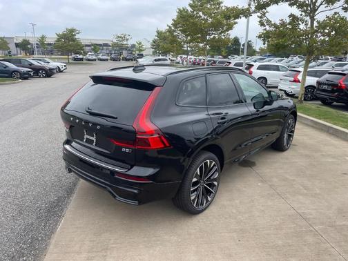2026 Volvo XC60 ULTRA
