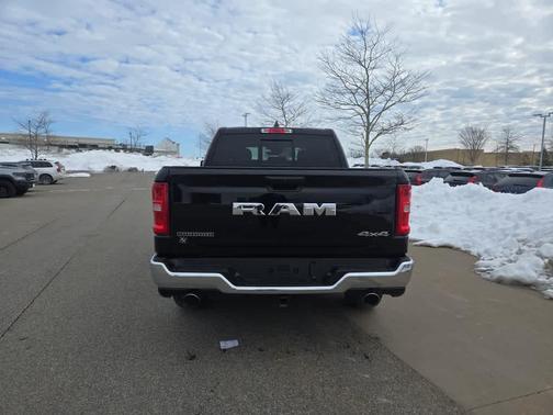 2025 RAM 1500 Big Horn/Lone Star