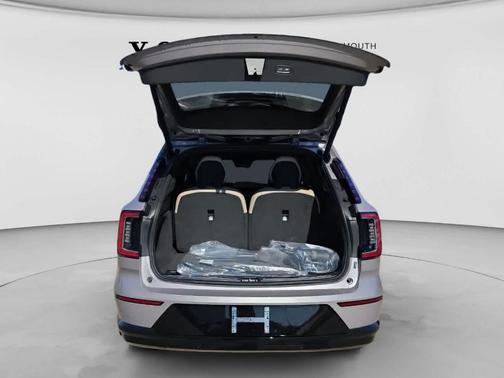 Silver 2026 Volvo EX90 ULTRA