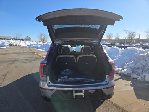 Silver 2026 Volvo EX90 ULTRA