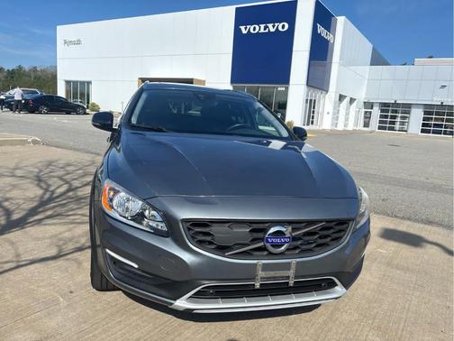 Gray Metallic 2018 Volvo V60 Cross Country T5