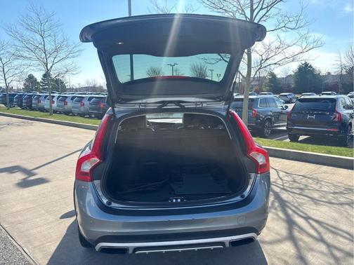 Gray Metallic 2018 Volvo V60 Cross Country T5