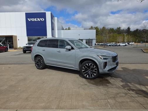 2026 Volvo XC90 B6 Plus 7-Seater