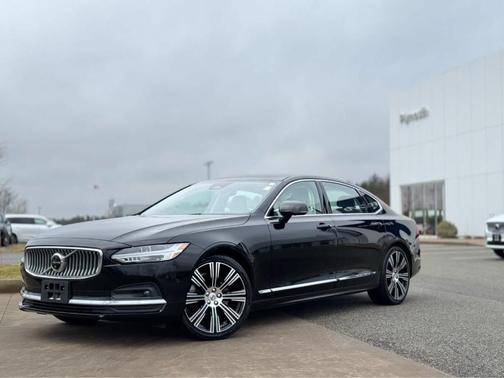 2023 Volvo S90 B6 Plus