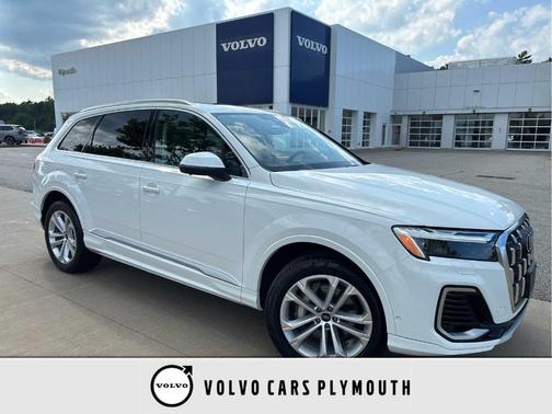 Carrara White 2025 Audi Q7 55 Premium Plus