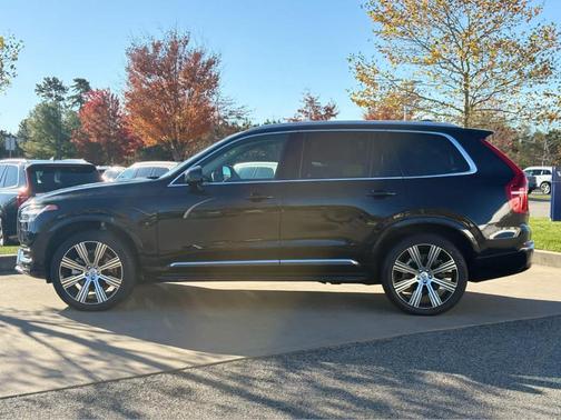 2024 Volvo XC90 B5 Core Bright Theme
