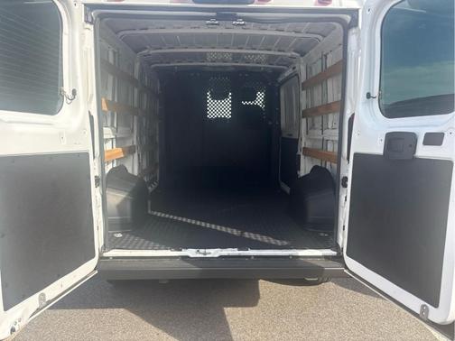 Bright White Clearcoat 2025 RAM ProMaster 2500 Base