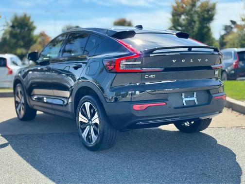 2023 Volvo C40 Recharge Pure Electric Twin Plus