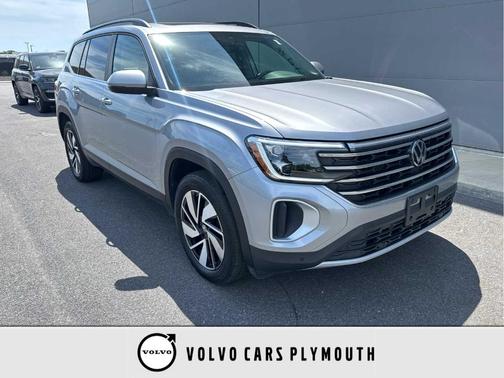 Silver Bird Metallic 2024 Volkswagen Atlas 2.0T SE