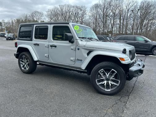 2024 Jeep Wrangler 4xe Sport