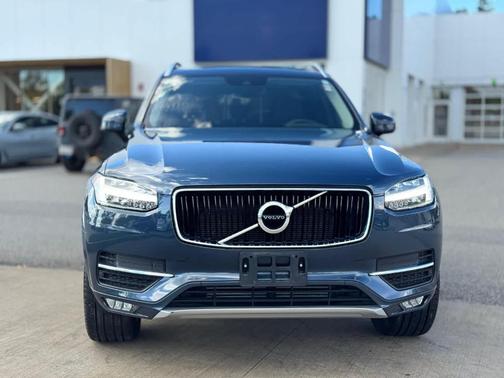 2019 Volvo XC90 T5 Momentum