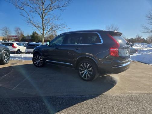 2023 Volvo XC90 B6 Plus 7-Seater