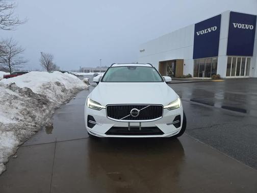 2023 Volvo XC60 B5 Core