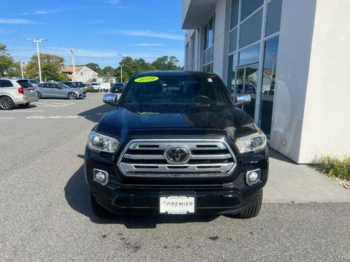 2019 Toyota Tacoma Limited