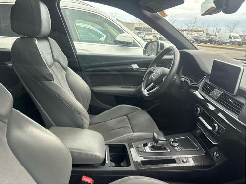 2018 Audi SQ5 3.0T Premium Plus