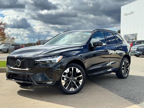 2026 Volvo XC60 B5 Plus