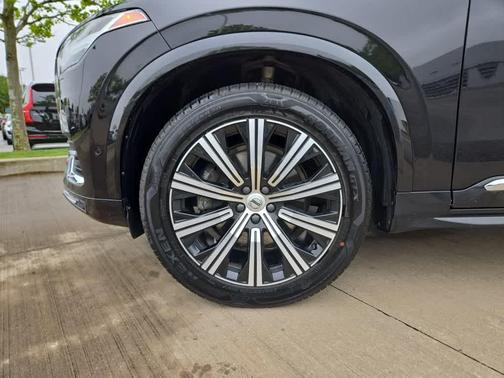2023 Volvo XC90 B6 Plus 7-Seater