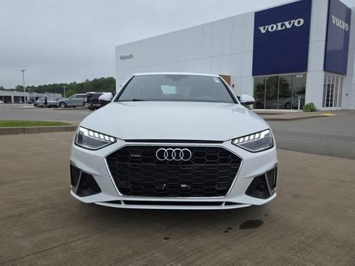 2023 Audi A4 45 S line Premium Plus