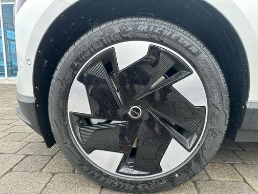White 2026 Volvo EX30 Twin Motor Ultra