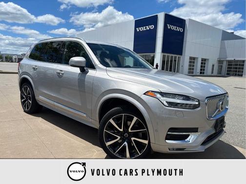 Silver 2023 Volvo XC90 B5 Plus