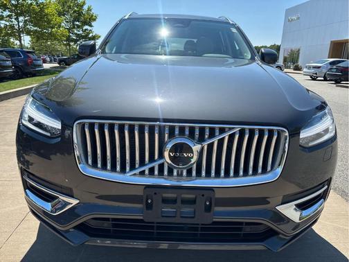 Platinum Grey Metallic 2024 Volvo XC90 B6 Plus Bright Theme 7-Seater