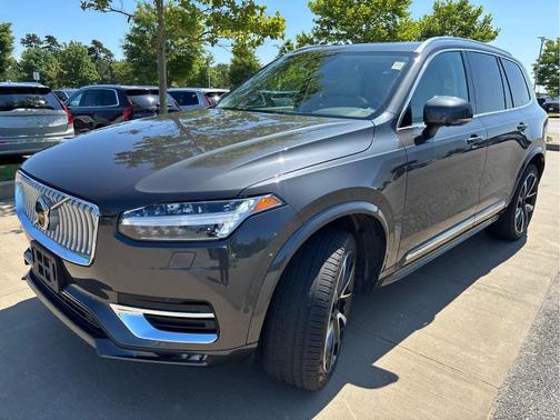 Platinum Grey Metallic 2024 Volvo XC90 B6 Plus Bright Theme 7-Seater