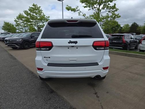 2018 Jeep Grand Cherokee Altitude