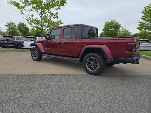 2021 Jeep Gladiator Overland