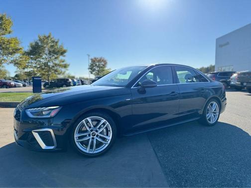 2024 Audi A4 45 S line quattro Premium
