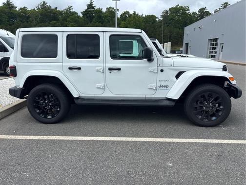 2023 Jeep Wrangler 4xe Sahara