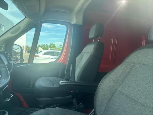 Spitfire Orange Clearcoat 2023 RAM ProMaster 2500 High Roof