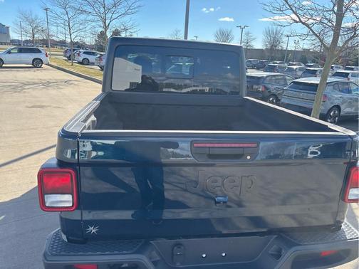 Fathom Blue Pearlcoat 2025 Jeep Gladiator Sport