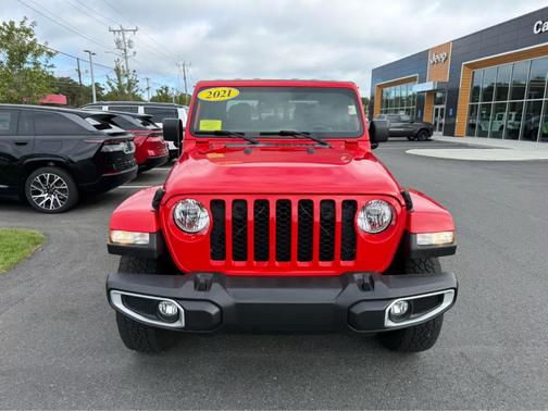 Firecracker Red Clearcoat 2021 Jeep Gladiator Sport