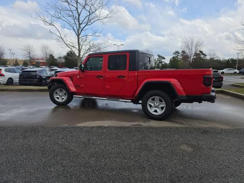 Firecracker Red Clearcoat 2021 Jeep Gladiator Sport
