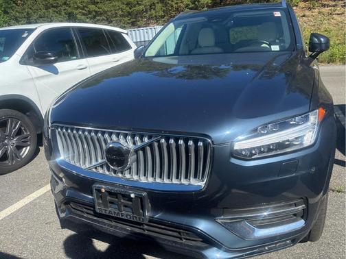 Denim Blue Metallic 2024 Volvo XC90 B6 Plus Bright Theme 7-Seater