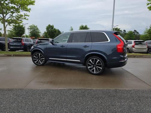Denim Blue Metallic 2024 Volvo XC90 B6 Plus Bright Theme 7-Seater