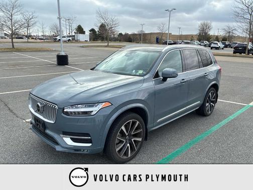 Thunder Gray Metallic 2023 Volvo XC90 B6 Plus 7-Seater