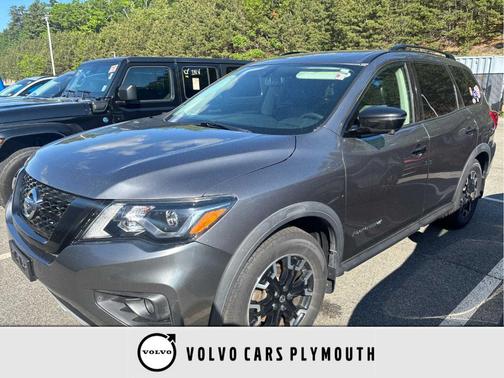 Gun Metallic 2020 Nissan Pathfinder SL