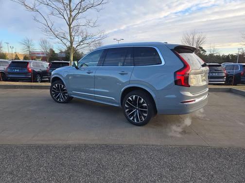 2026 Volvo XC90 Plug-In Hybrid T8 Ultra 7-Seater