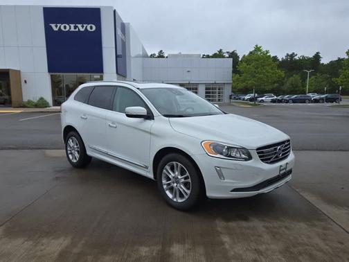 2015 Volvo XC60 T5 Platinum