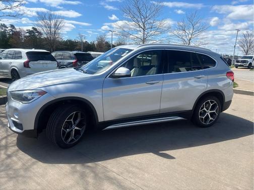Glacier Silver Metallic 2019 BMW X1 xDrive28i