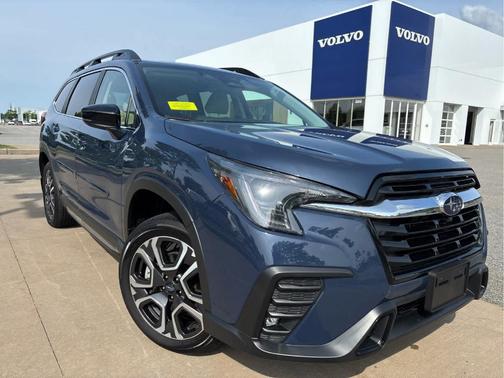 Cosmic Blue Pearl 2025 Subaru Ascent Limited
