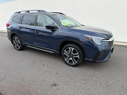 Cosmic Blue Pearl 2025 Subaru Ascent Limited